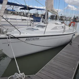  Hotel en barco Arecadina